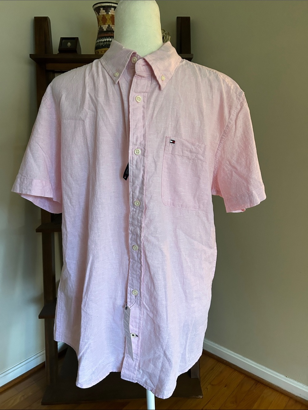 Tommy Hilfiger Light Pink Short-Sleeve Linen Blend Button-Down Shirt